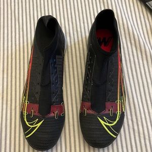 Nike Mercurial Indoor Soccer Cleat - Women’s size 8.